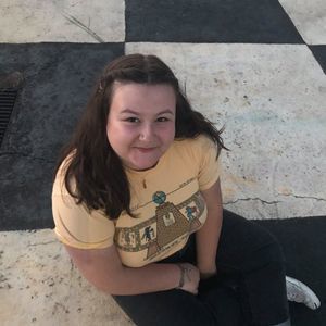 Meet your Posher, Liza